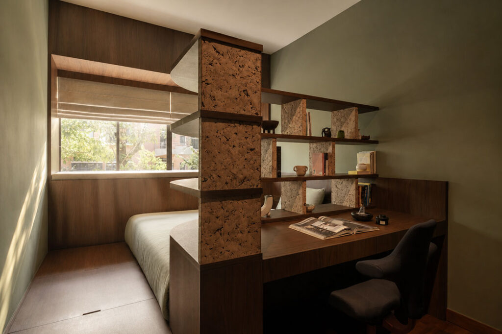 Bedroom image