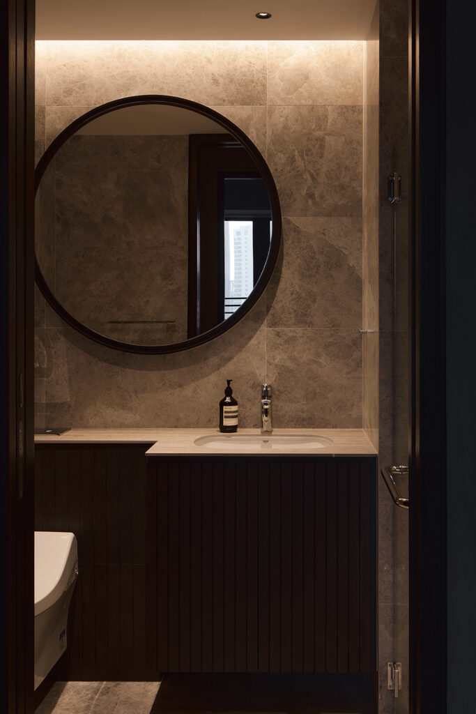 Bathroom image