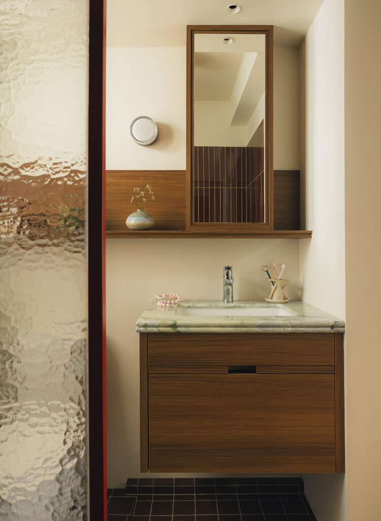 Bathroom image