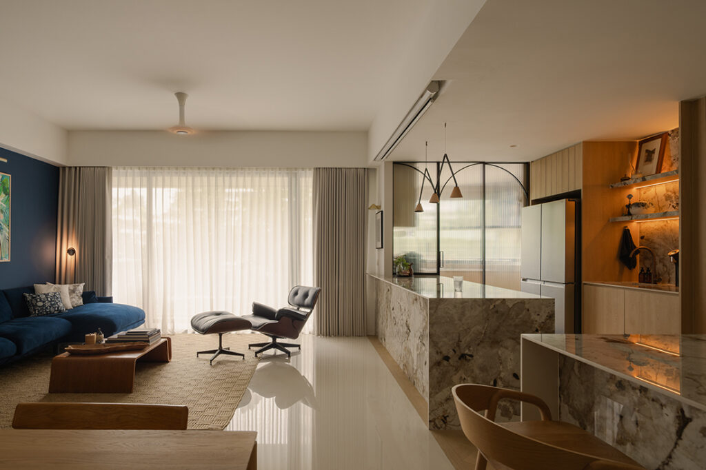 Living Room image