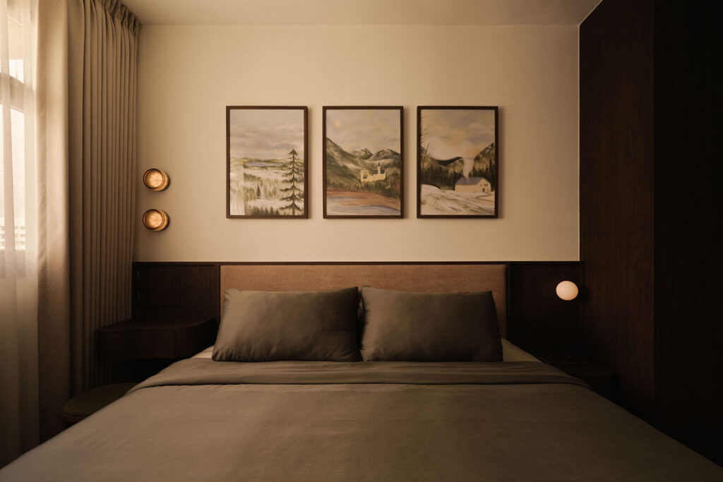 Bedroom image