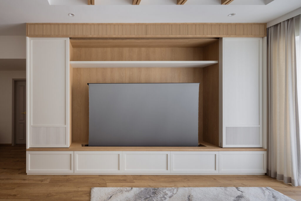 Living Room image