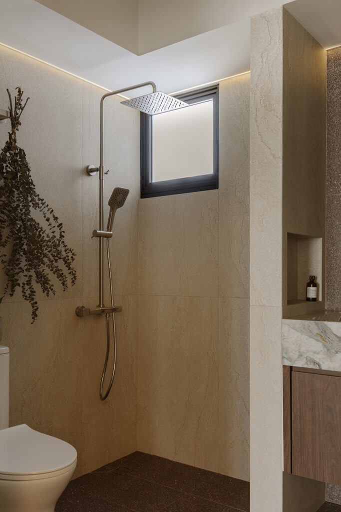 Bathroom image