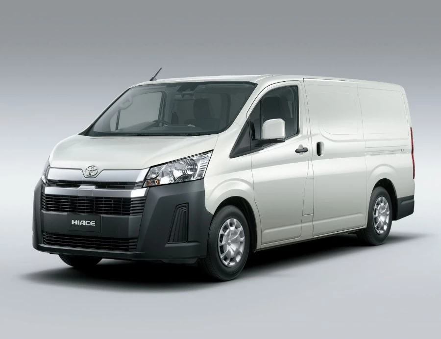 harga van toyota hiace 2020