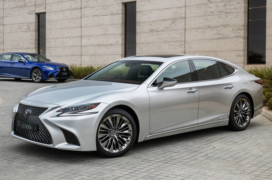 Lexus LS 500h (HYBRID) SPORTS LUX CRIMSON TRIM+PREM Price Australia