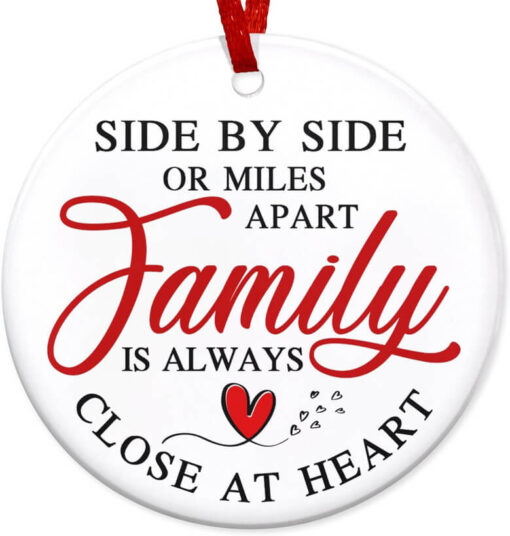 Christmas Family Gift For Mom Ceramic Ornament