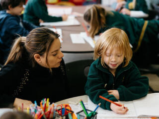 ZOE SCHOOL NOAHSARK 57