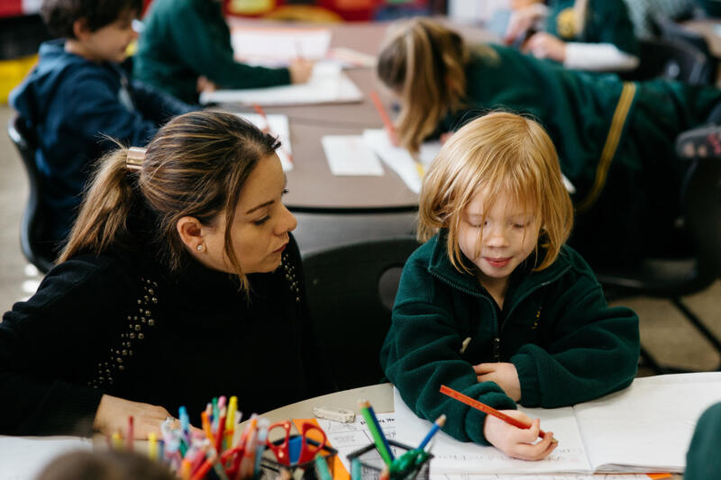 ZOE SCHOOL NOAHSARK 57