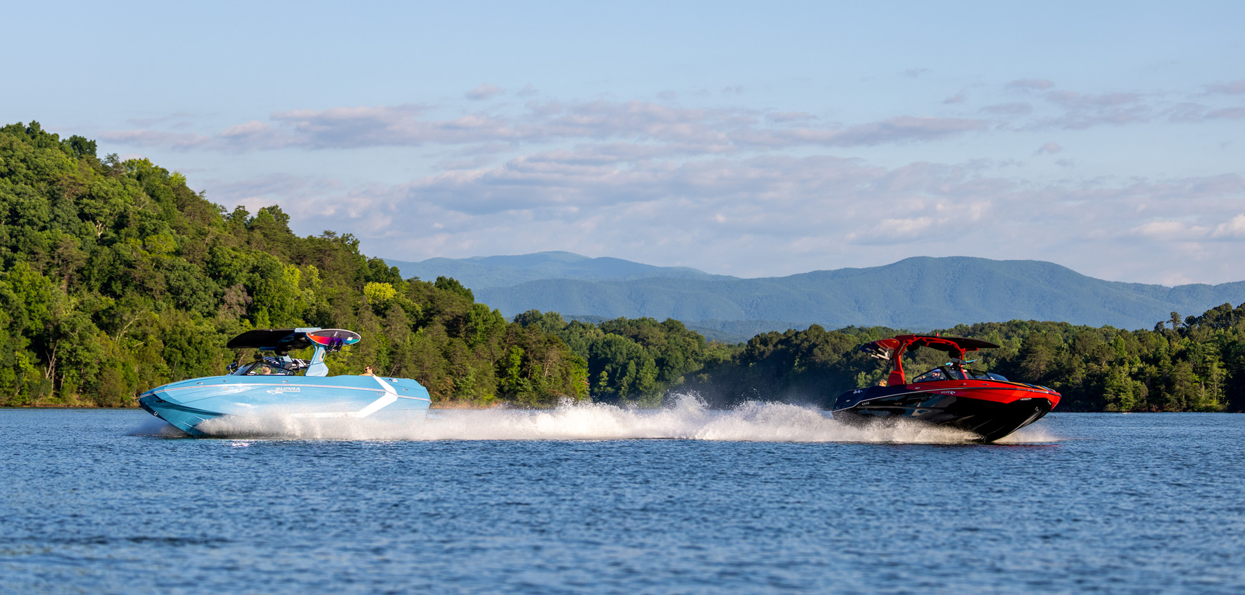 Supra Boat