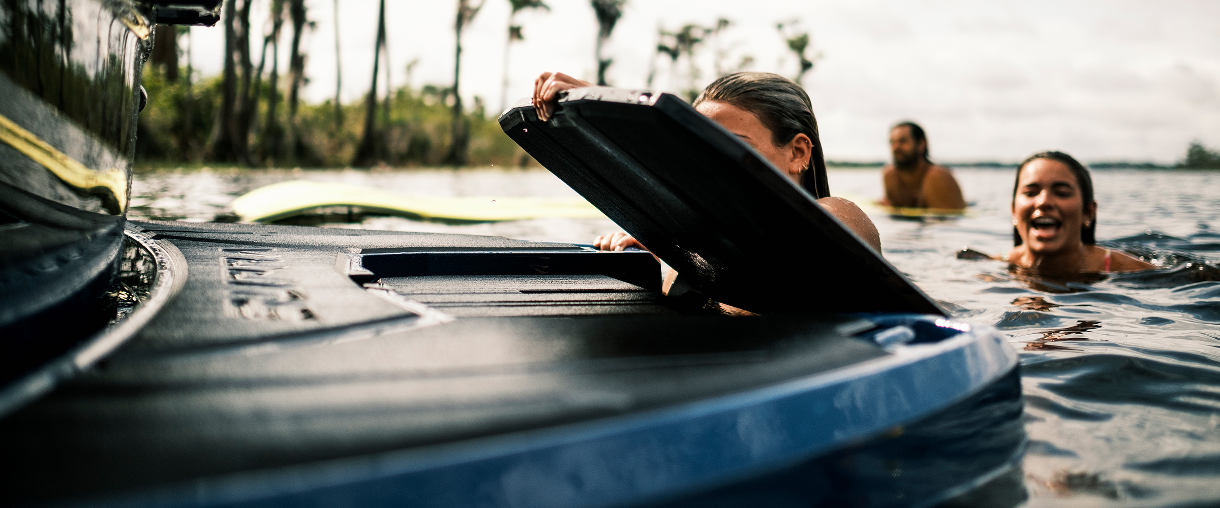 Boat image