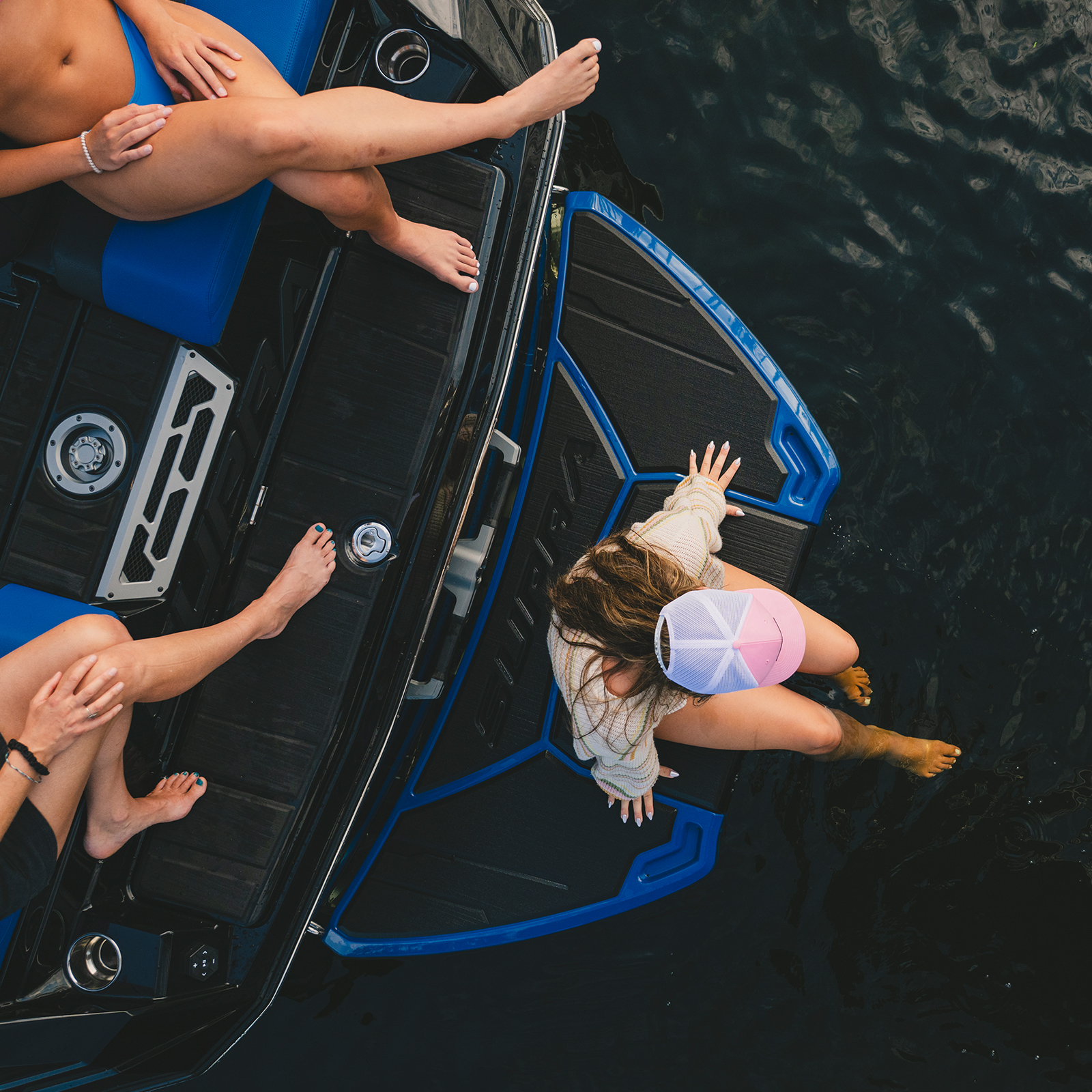 Boat image