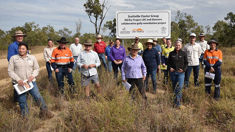 Neighbours band together to tackle erosion.