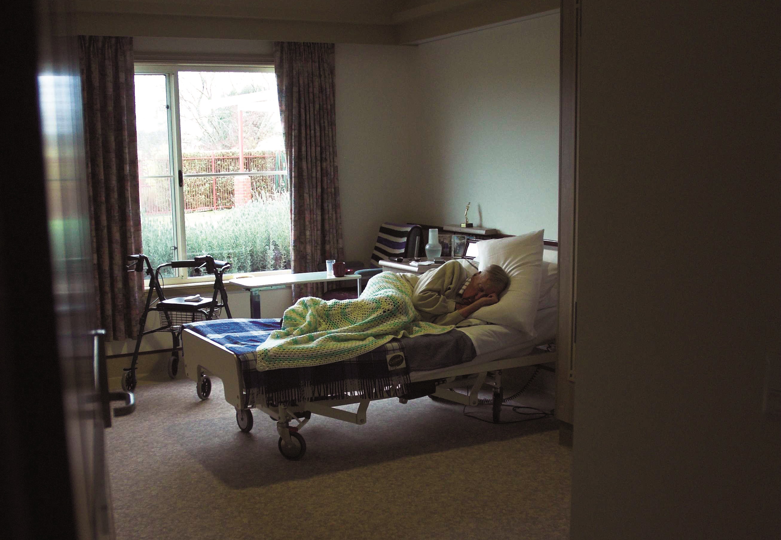 Aged care sector faces $650m funding gap, despite $5b a year in village sales