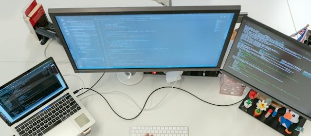 Using Macbook Pro CR ThisisEngineering