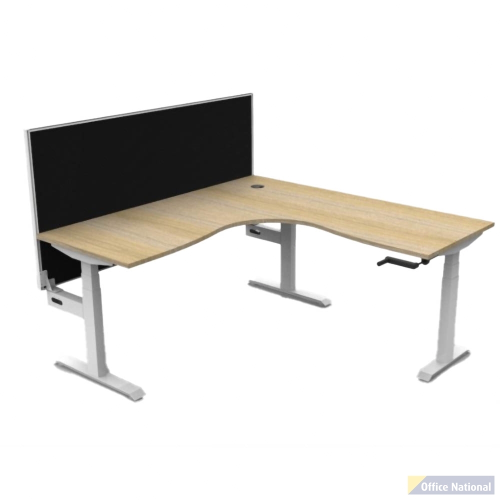 RAPIDLINE BOOST CRANK CORNER WORKSTATION WITH SCREEN 1500 X 1500 X 750MM NATURAL OAK TOP AND WHITE SATIN FRAME