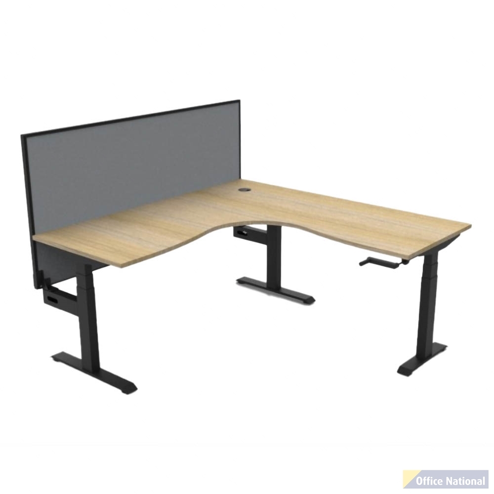 RAPIDLINE BOOST CRANK CORNER WORKSTATION WITH SCREEN 1800 X 1500 X 750MM NATURAL OAK TOP AND BLACK SATIN FRAME