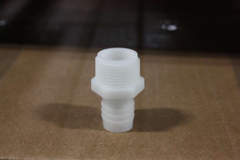 Fitting, 3/4\" MPT x 3/4\" Barb