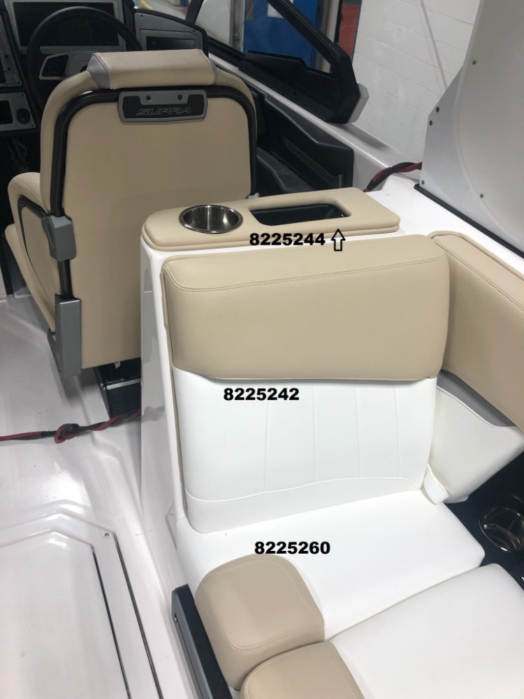 Cushion, Stbd Console