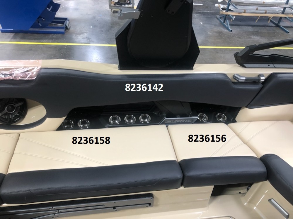 Cushion, Lounge Port