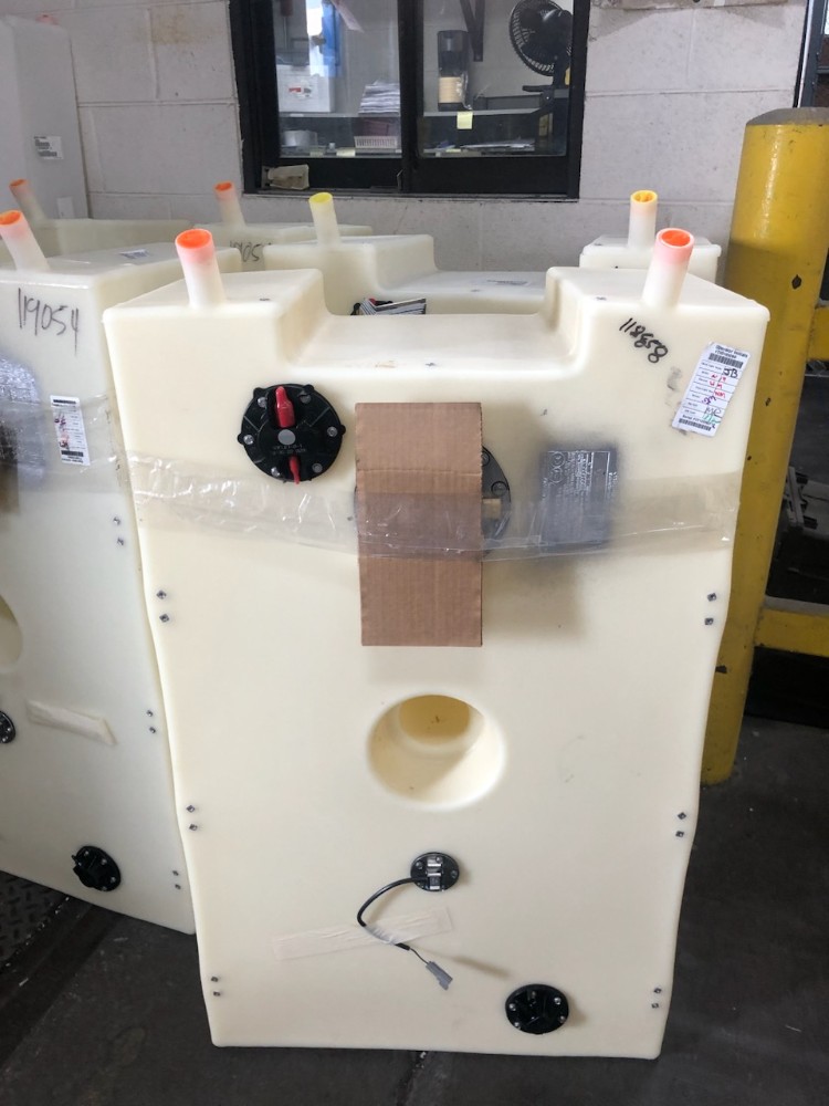 Tank, Fuel, 78G w/barrier