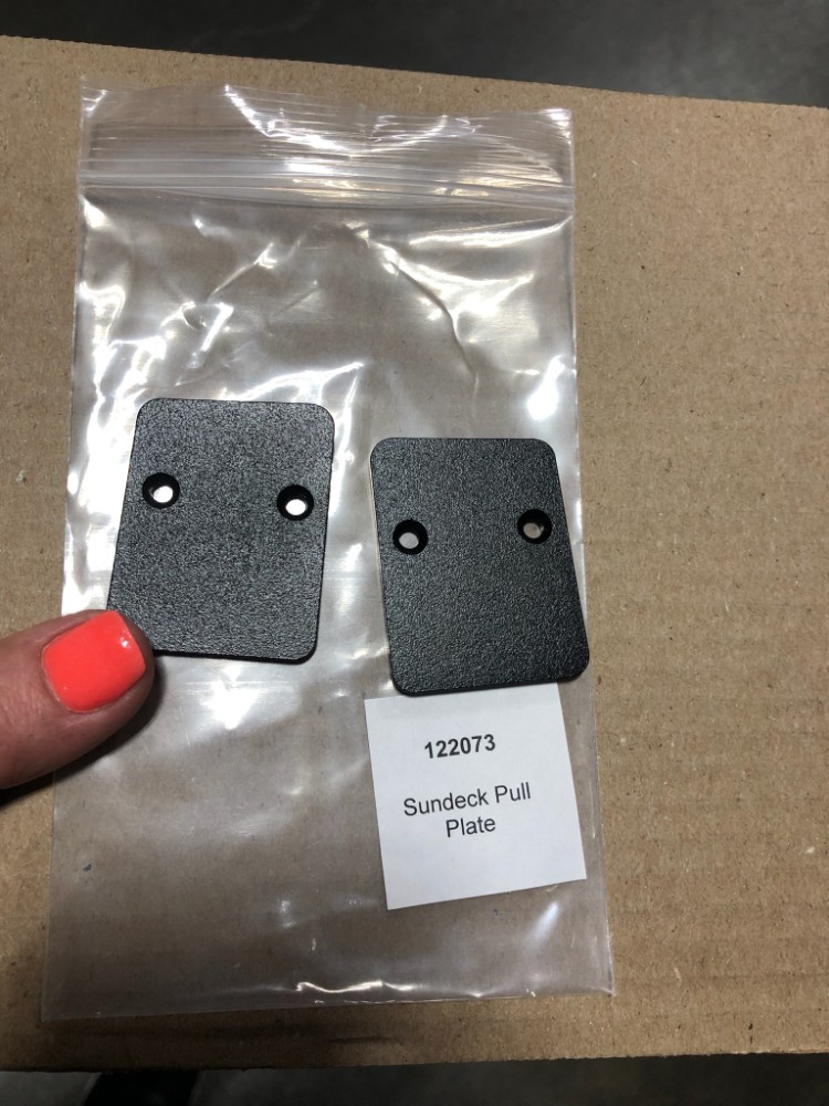 Bracket, Sundeck Pull Plates