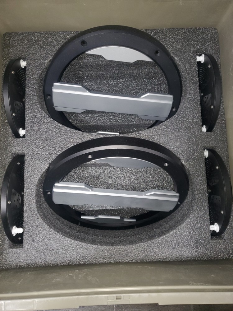 Speaker, Grill Kit, 4Spkr/2Sub