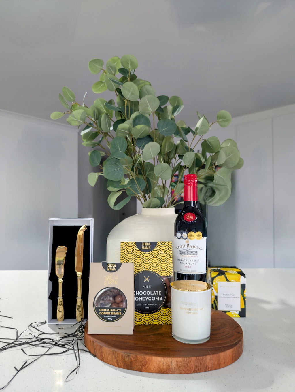 Corporate Gifting - Luxury Business Hampers Brisbane