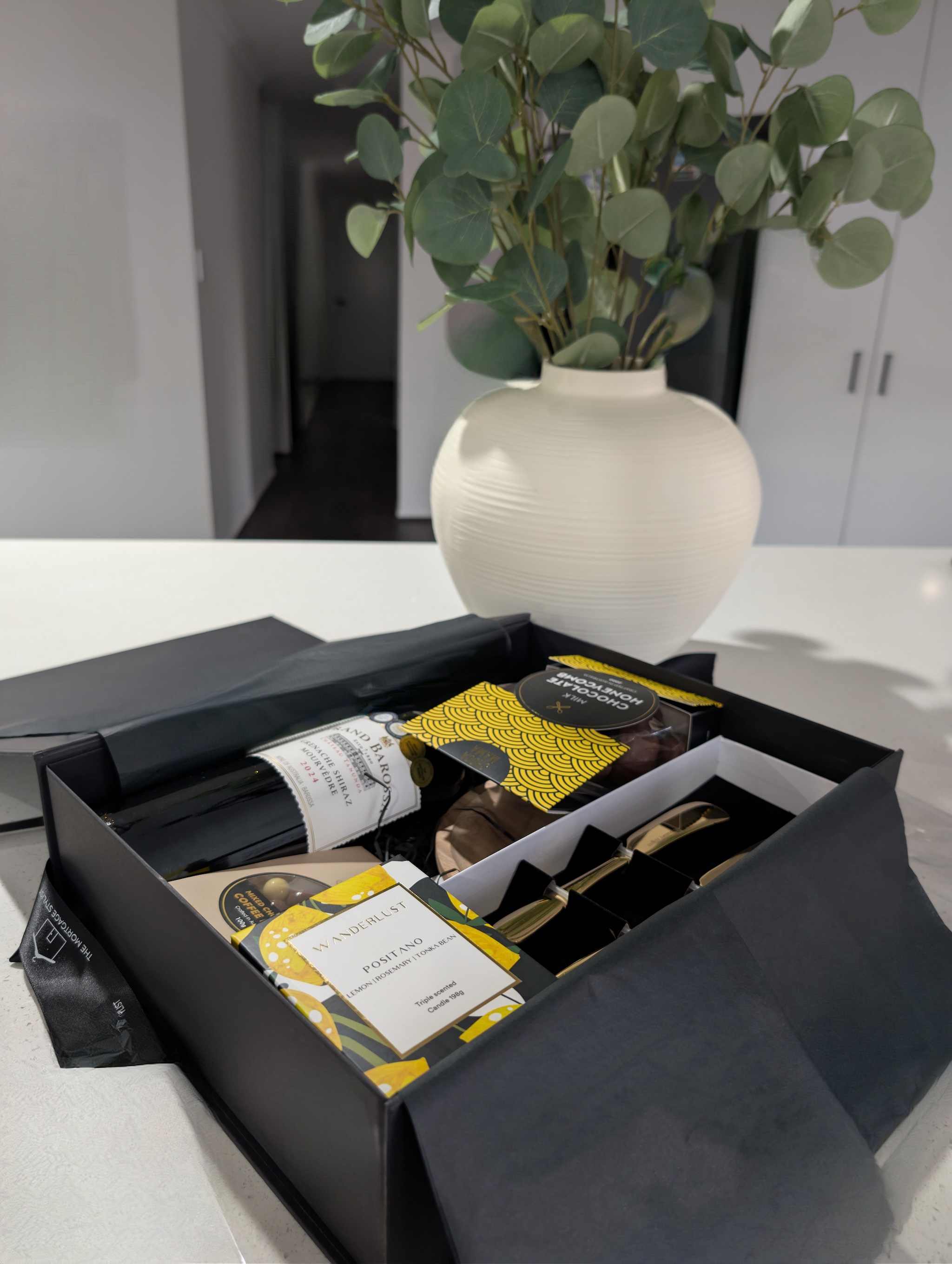 The Signature Parcel