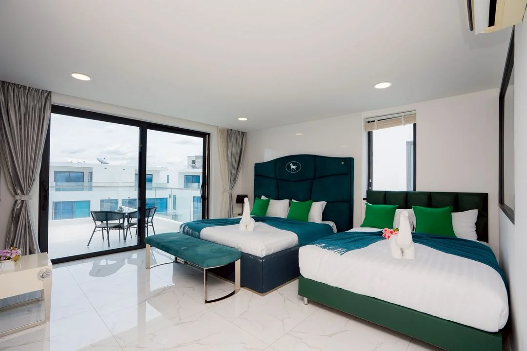 Your Land pool villa 7