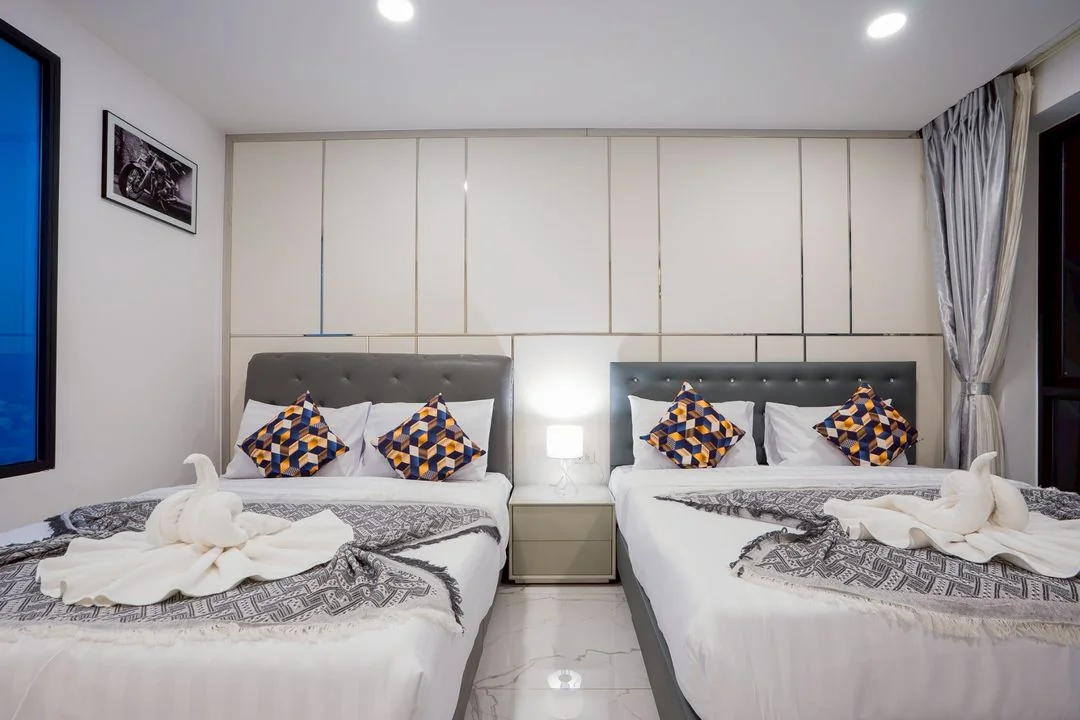 Your Land pool villa 12