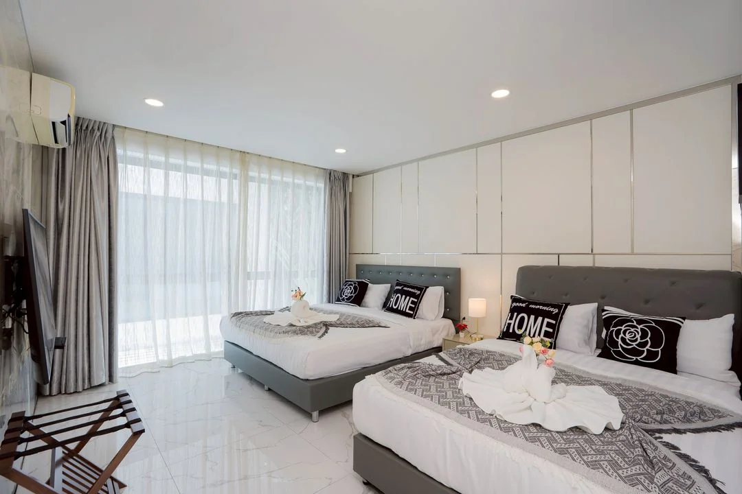 Your Land pool villa 84