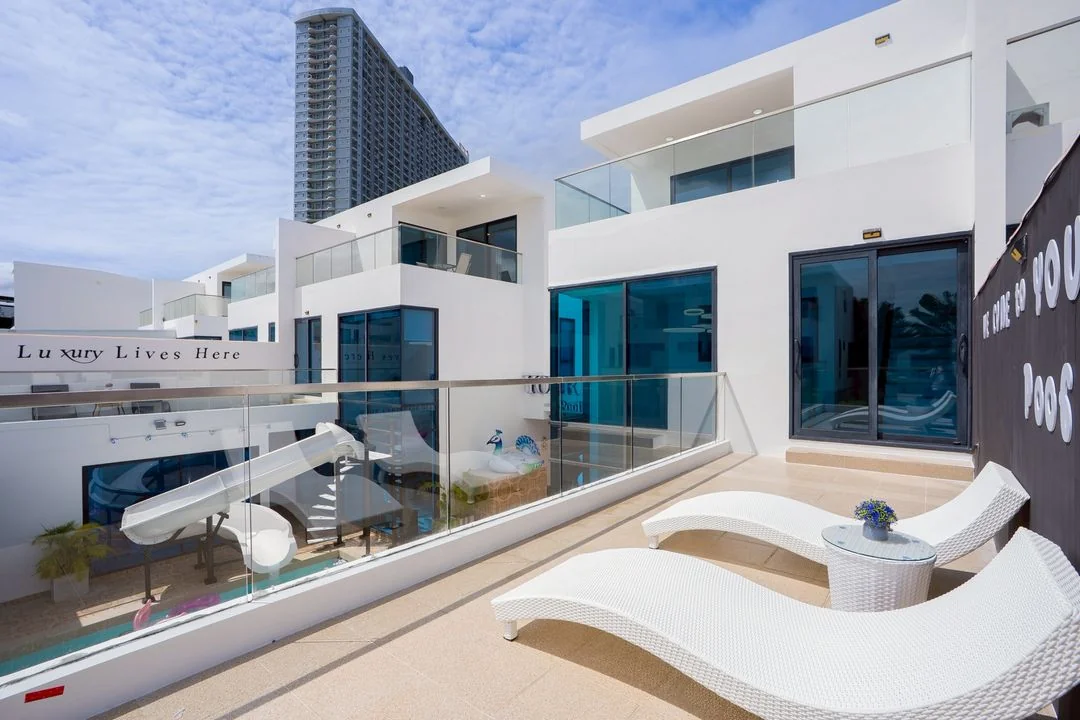 Your Land pool villa 90