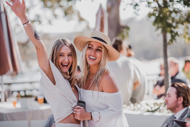the-newport-pergola-melbourne-cup-gallery-4