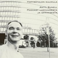 Ympyrätalon kulmilla cover