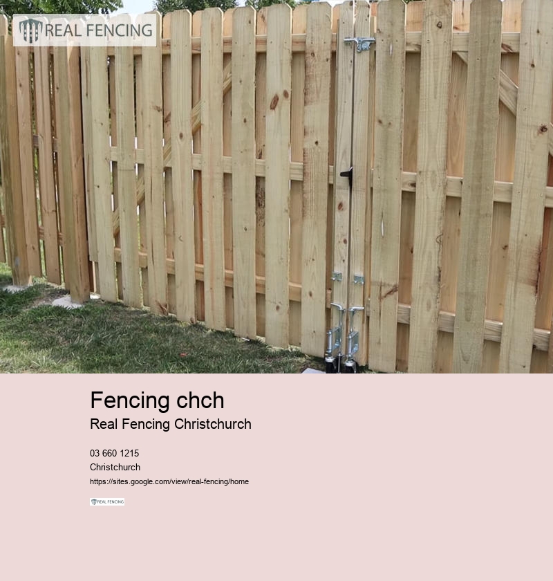 commercial fence contractor
