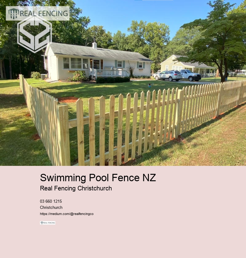 fence building chain link