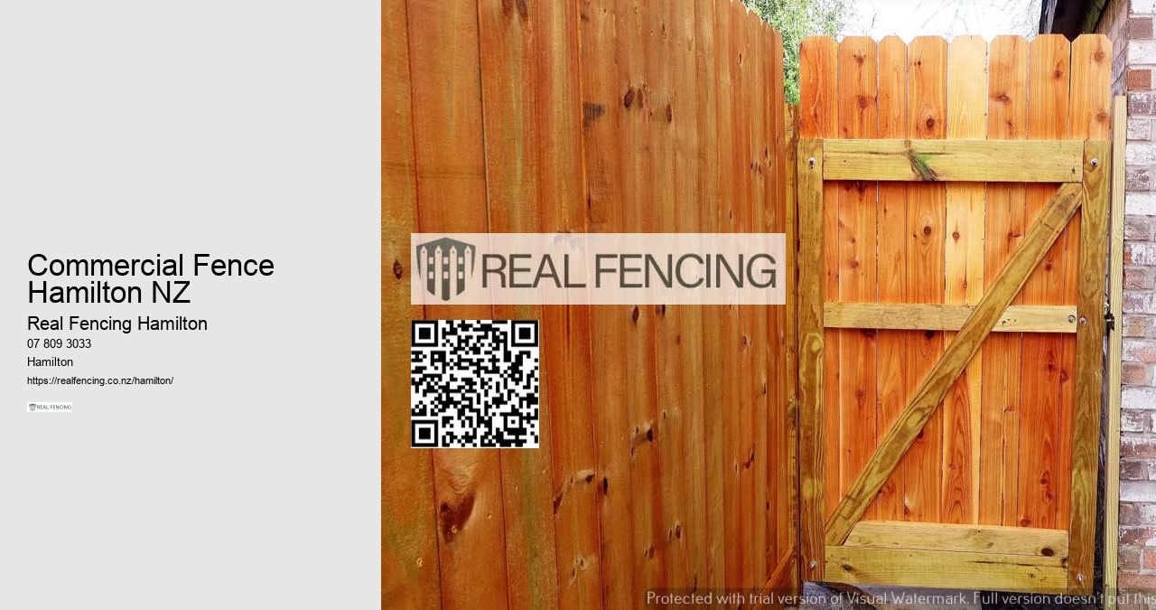 Vinyl Fence Installation Hamilton