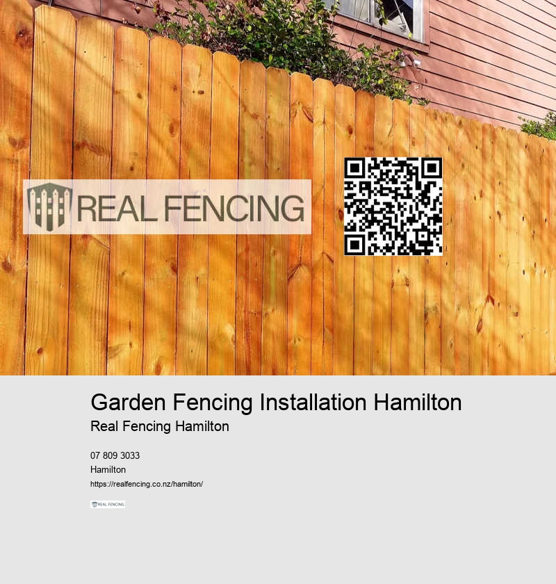 Garden Fencing Installation Hamilton
