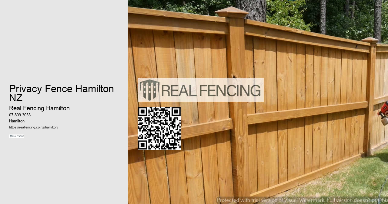 Vinyl Fence Installation Hamilton