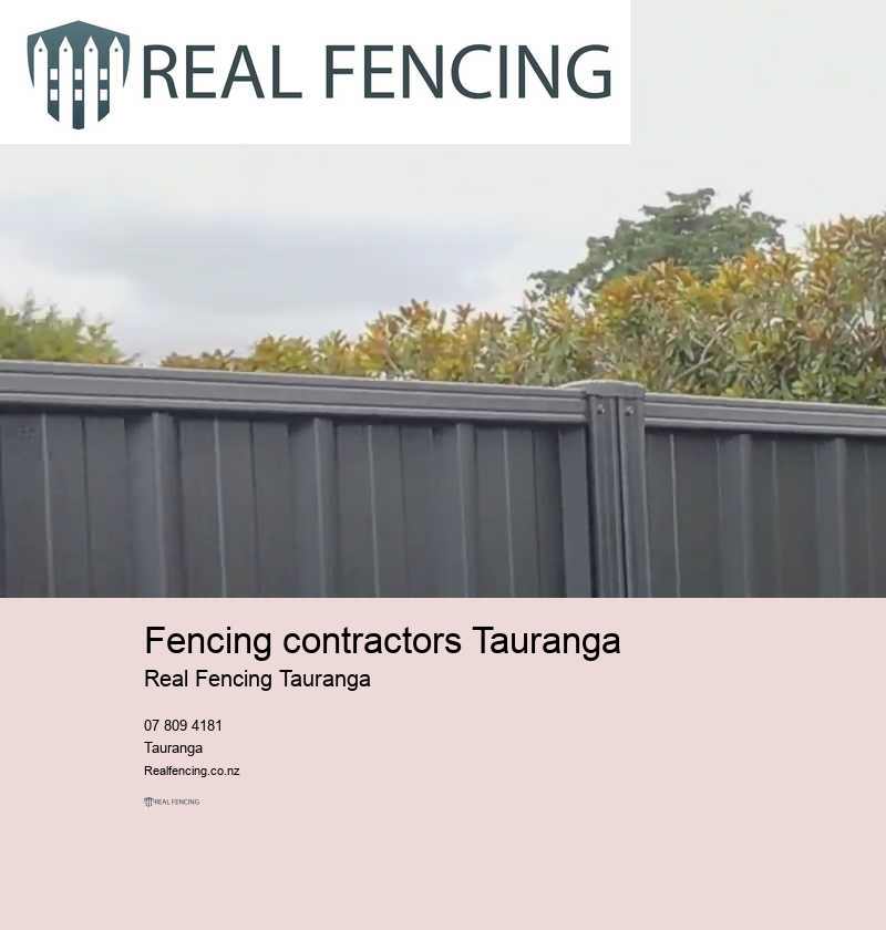 Aluminum pool fencing