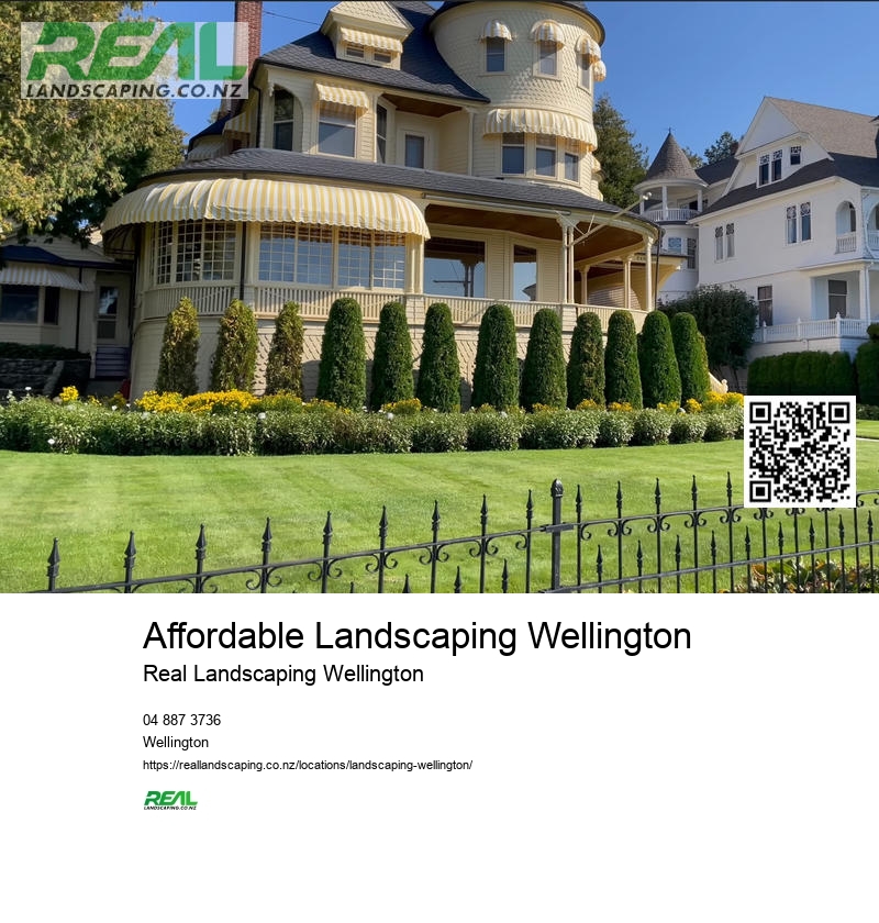 Wellington Garden Deck Design
