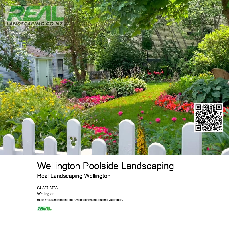 Wellington Garden Mulch Installation