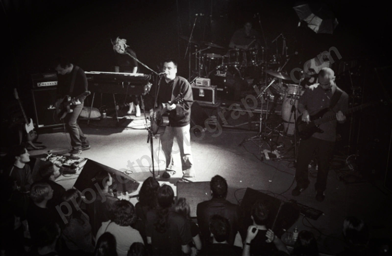 1_Alex_Lloyd_2013_wyliepic_06.jpg