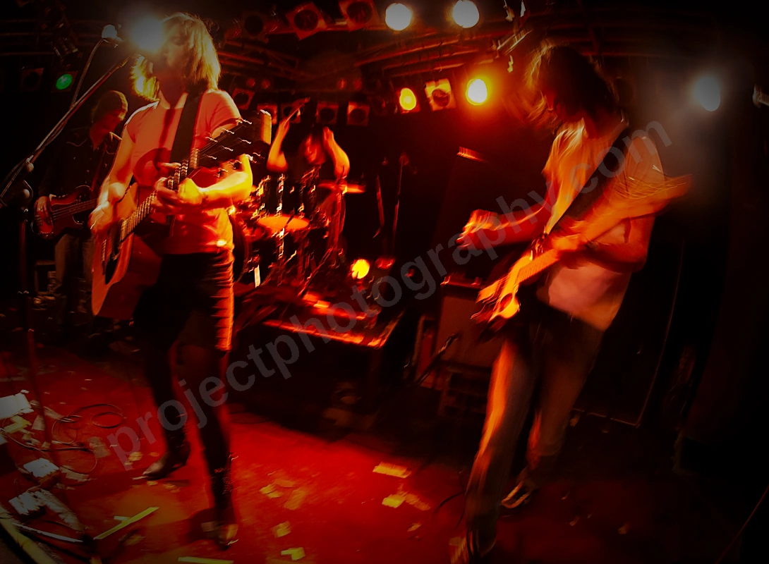 1_abbe_may_and_the_rockin_pneumonia_amp_wyliepic_7_07_01.png