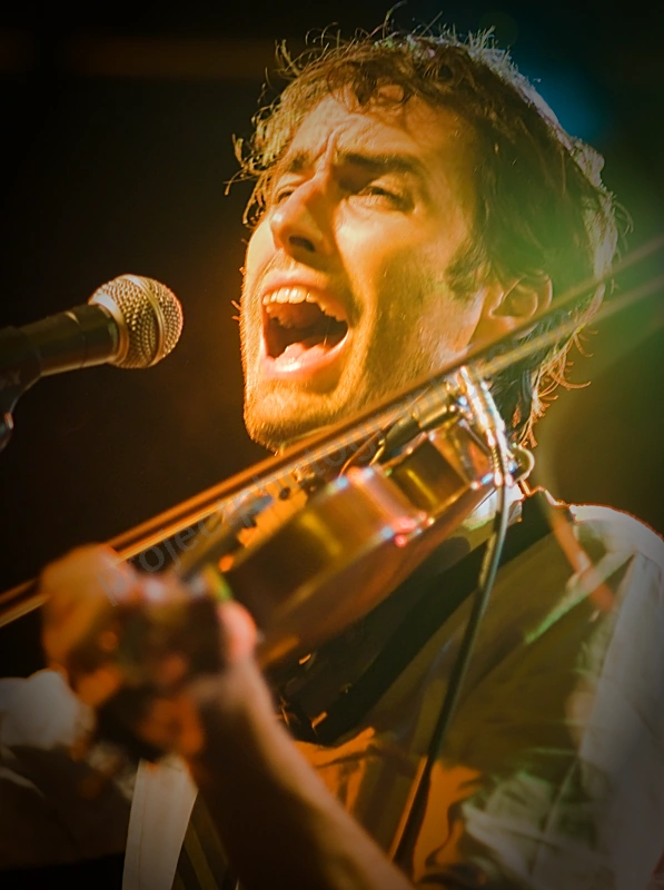 1_andrew_bird_rosemount_wyliepic_11_1_08_09.png