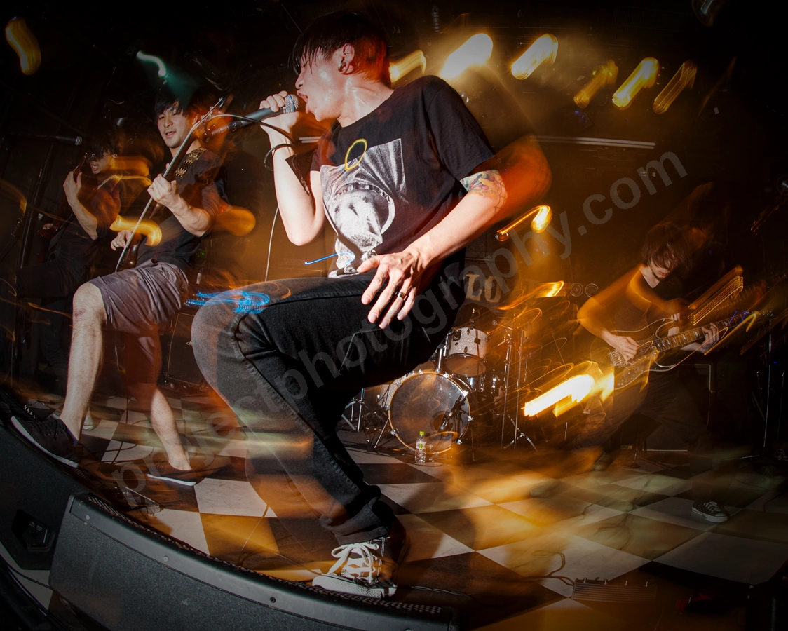 1_awkward_hure_cyclone_club_tokyo_wyliepic_1_12_59.png