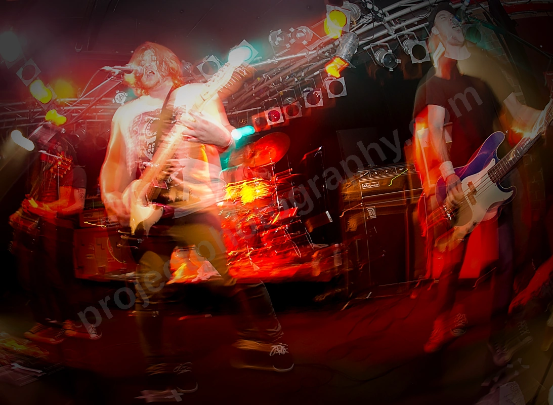 1_bob_gordons_amp_wyliepic_9_13_10.png