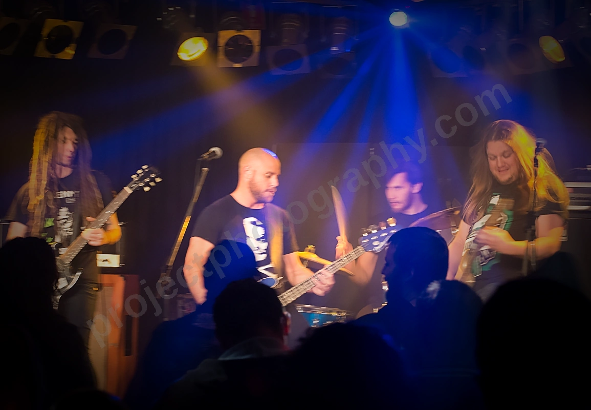 1_bob_gordons_boston_wyliepic_24_7_15_04.png