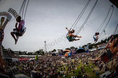 1_crowd_from_ride_bdo_wyliepic_1_2008_25_1.jpg