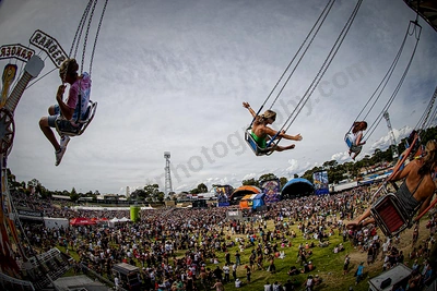 1_crowd_from_ride_bdo_wyliepic_1_2008_25.jpg